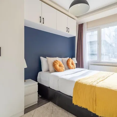 Refreshing Duplex Flat With Jacuzzi In Sisli * Isztambul